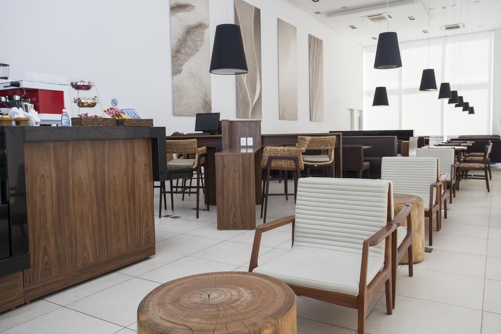 Hotel Agisol Marília Esterno foto